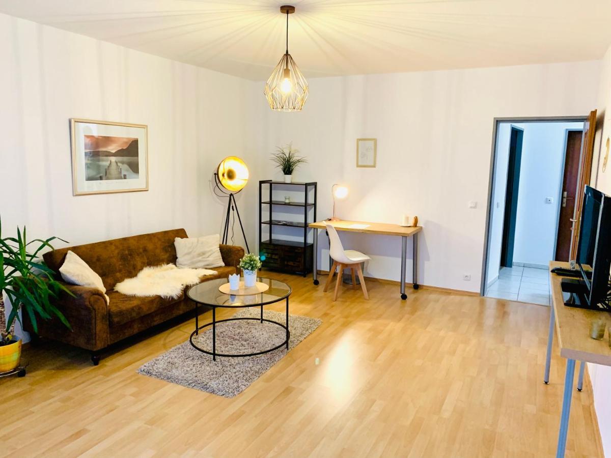 Schone, Gut Ausgestattete Wohnung Fur 1 Bis 4 Personen - Zentral Gelegen Bad Ems Eksteriør billede